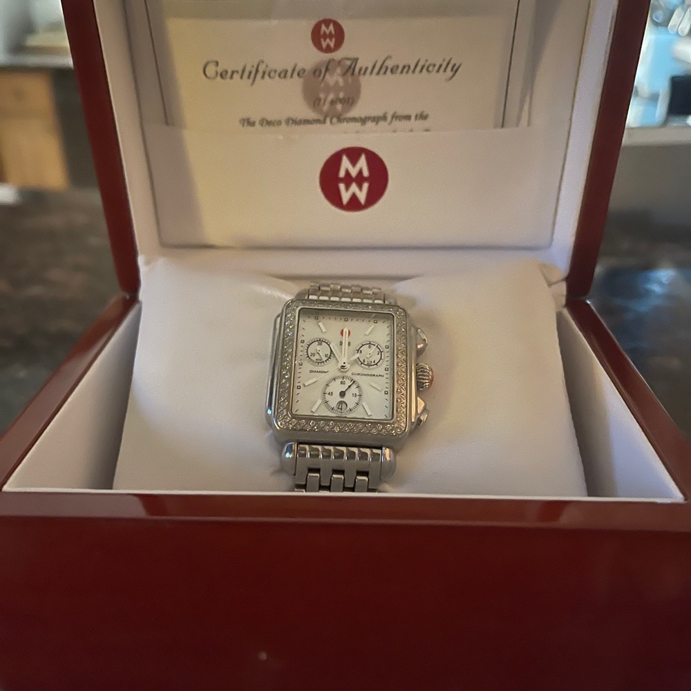 Michelle watch - Picture 6 of 7